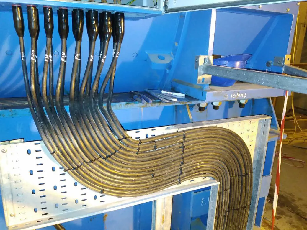 Glanding and dressing on a package skid